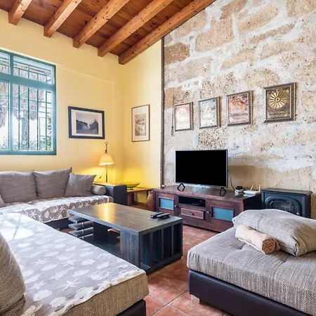 Villa Carrillo