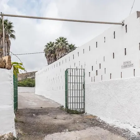 Carrillo Villa Arico