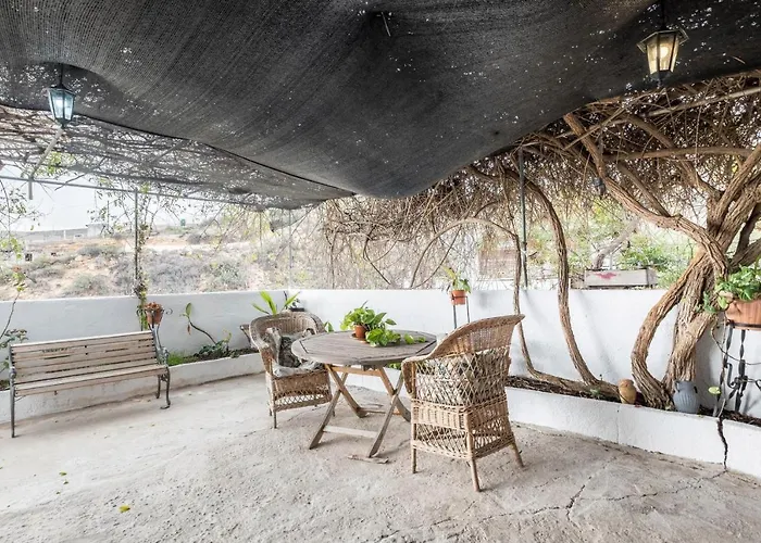 Villa Carrillo Arico